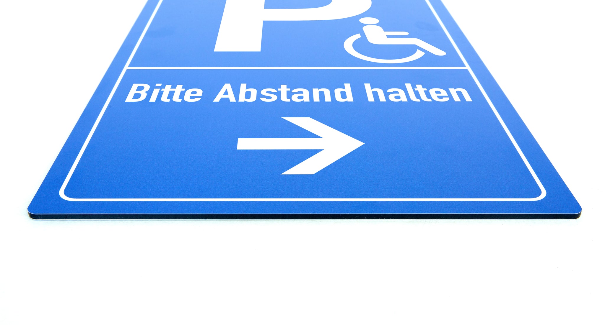 Halten auf einem Behindertenparkplatz: Ist das erlaubt?