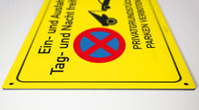 Laden Sie das Bild in den Galerie-Viewer, Ein- und Ausfahrt freihalten - parken verboten - Schild - gelb - 4 mm Alu Verbundplatte