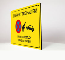 Laden Sie das Bild in den Galerie-Viewer, Einfahrt freihalten - Privatgrundstück - Schild - gelb - 4 mm Alu Verbundplatte