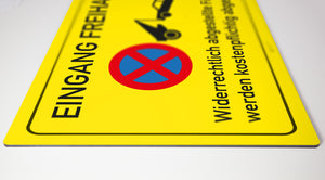 Eingang freihalten - Schild - gelb - 4 mm Alu Verbundplatte