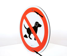 Laden Sie das Bild in den Galerie-Viewer, Schild - Kein Hundeklo – 24 cm rund – 4 mm Alu Verbund – 2 Bohrlöcher